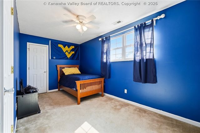 218 Parkstone Drive, Fraziers Bottom, WV 25082