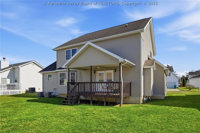 218 Parkstone Drive, Fraziers Bottom, WV 25082