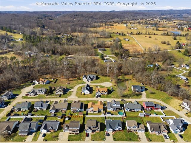 218 Parkstone Drive, Fraziers Bottom, WV 25082