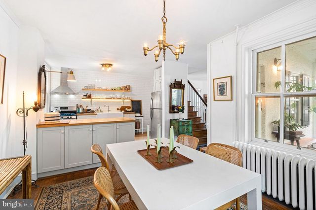 30 W QUEEN LN, Philadelphia, PA 19144