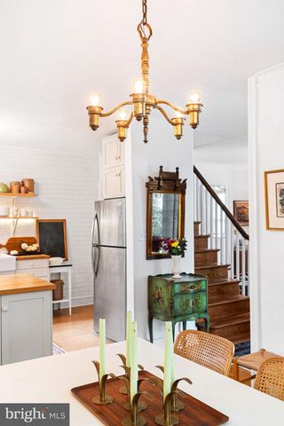 30 W QUEEN LN, Philadelphia, PA 19144