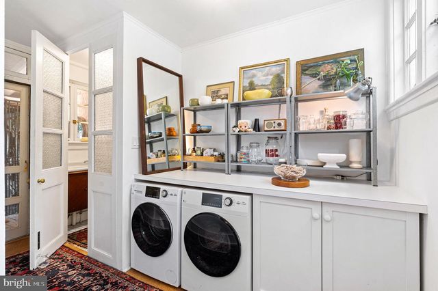 30 W QUEEN LN, Philadelphia, PA 19144