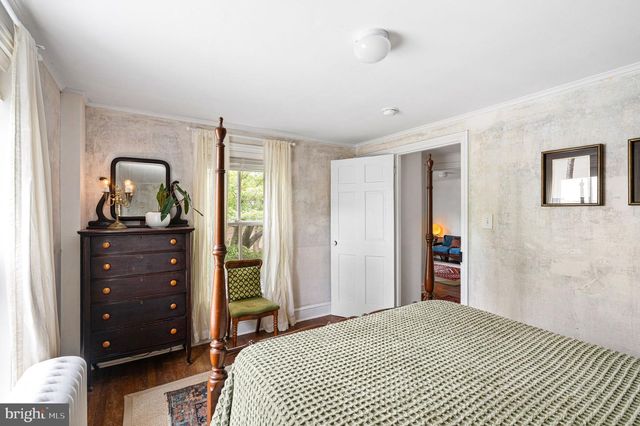 30 W QUEEN LN, Philadelphia, PA 19144