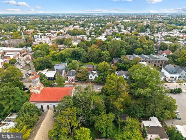 30 W QUEEN LN, Philadelphia, PA 19144