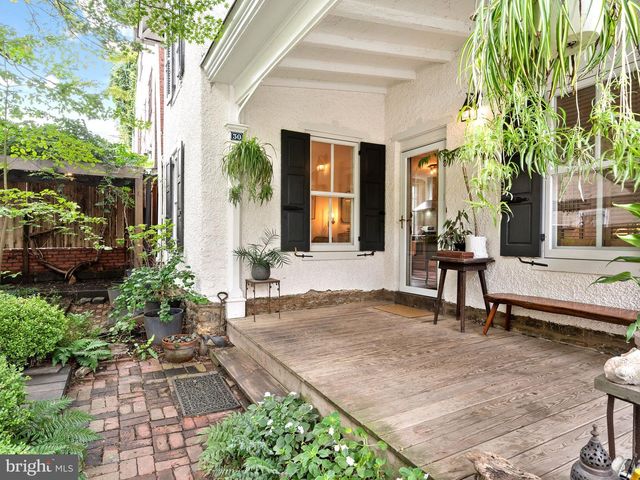 30 W QUEEN LN, Philadelphia, PA 19144