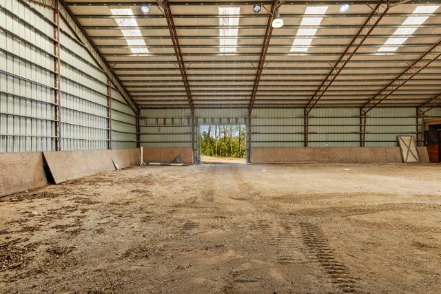 583 College Road, Paris, KY 40361