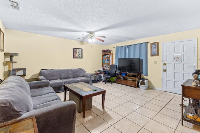 202 OTTER LANE, Apopka, FL 32703