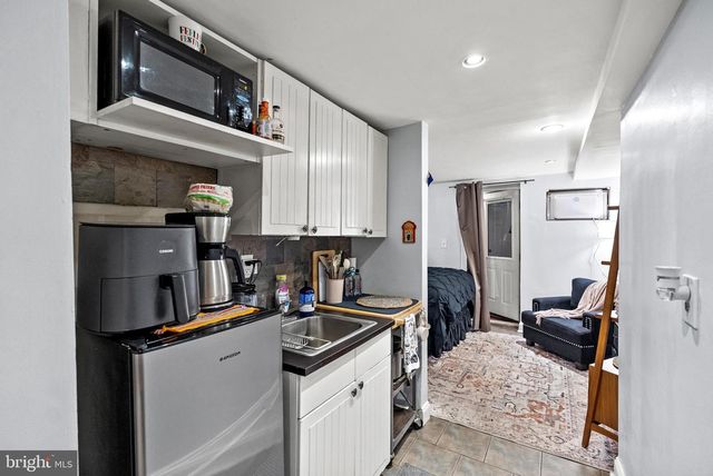 2422 2ND ST NE, Washington, DC 20002