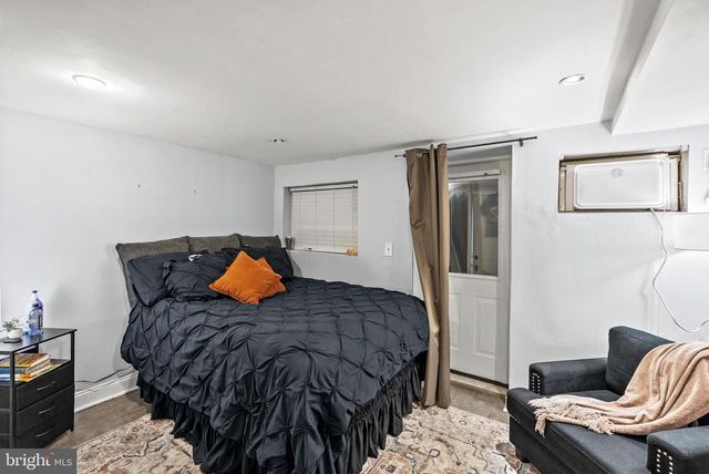 2422 2ND ST NE, Washington, DC 20002