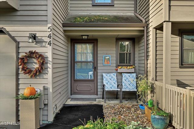 544 Townwood Drive, Guilderland, NY 12203