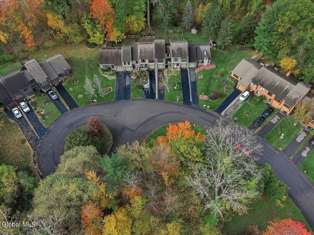 544 Townwood Drive, Guilderland, NY 12203