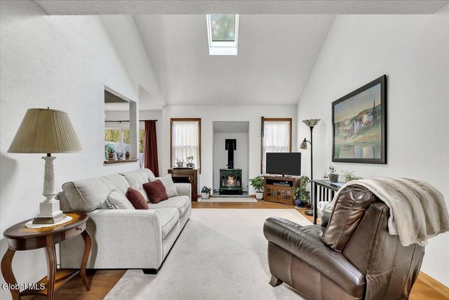 544 Townwood Drive, Guilderland, NY 12203