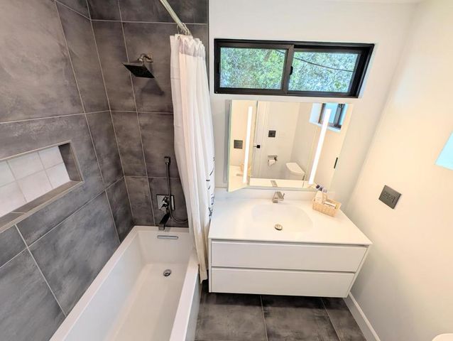 3281 Valley Square Lane, San Jose, CA 95117