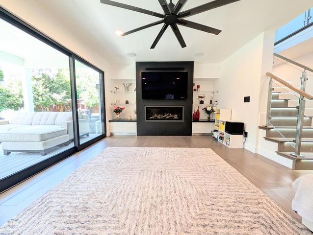 3281 Valley Square Lane, San Jose, CA 95117