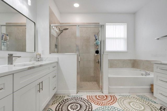 1086 ROCK CREEK STREET, Apopka, FL 32712