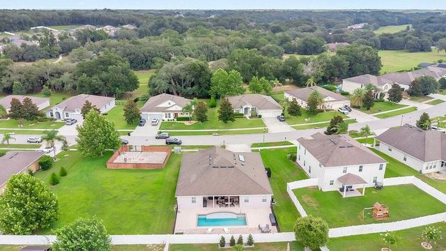 1086 ROCK CREEK STREET, Apopka, FL 32712