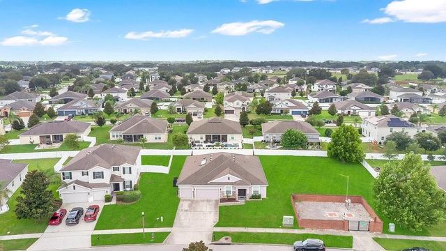 1086 ROCK CREEK STREET, Apopka, FL 32712