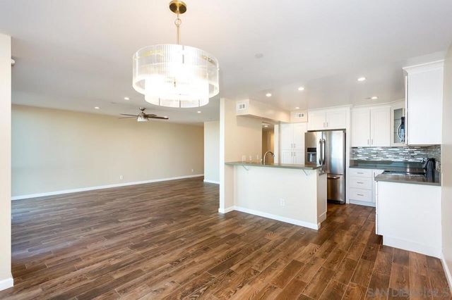 2414 Front Street 13, San Diego, CA 92101