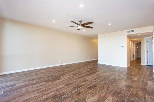 2414 Front Street 13, San Diego, CA 92101