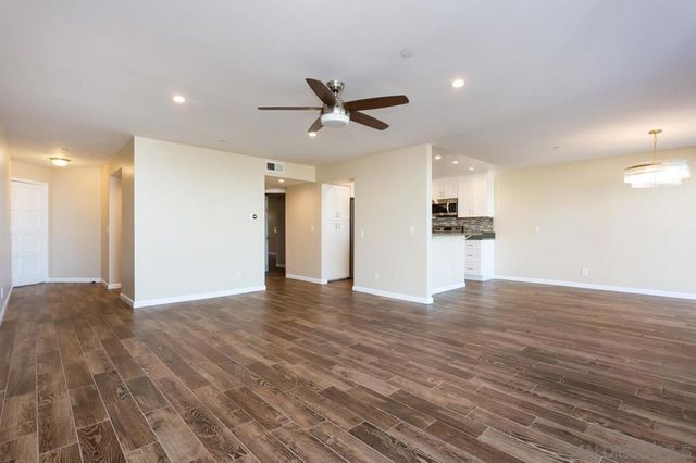 2414 Front Street 13, San Diego, CA 92101