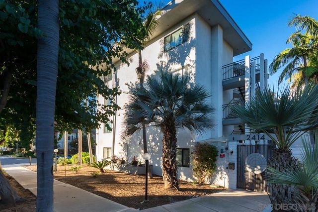 2414 Front Street 13, San Diego, CA 92101