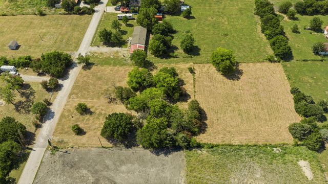 410 Cottrell Lane, Lowry Crossing, TX 75407