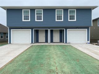 340 Sunnyside Drive B, Trenton, TX 75490