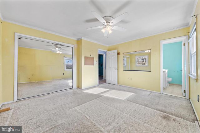 5 FRESNO ST, Barnegat, NJ 08005