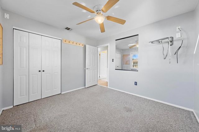 5 FRESNO ST, Barnegat, NJ 08005