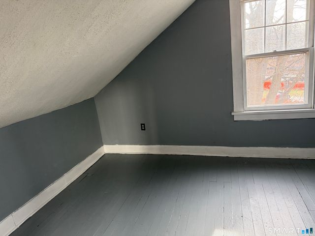 689 Bee Street, Meriden, CT 06450