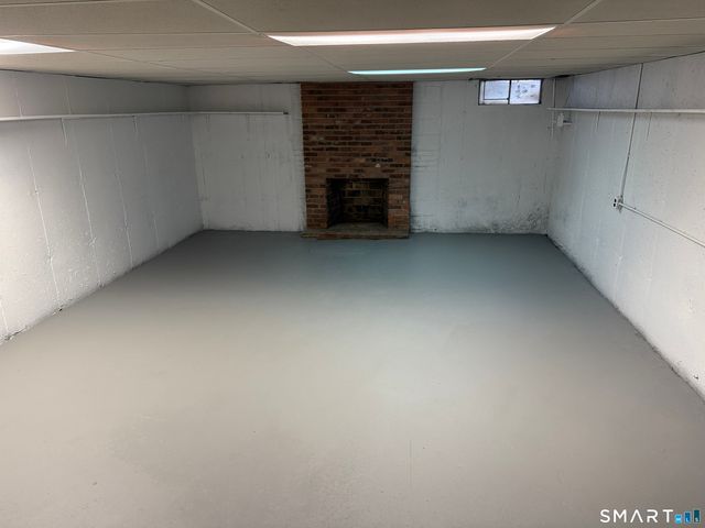 689 Bee Street, Meriden, CT 06450