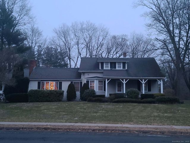 689 Bee Street, Meriden, CT 06450