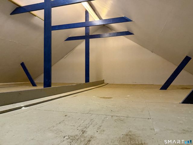 689 Bee Street, Meriden, CT 06450