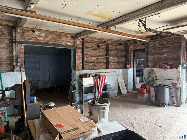 689 Bee Street, Meriden, CT 06450