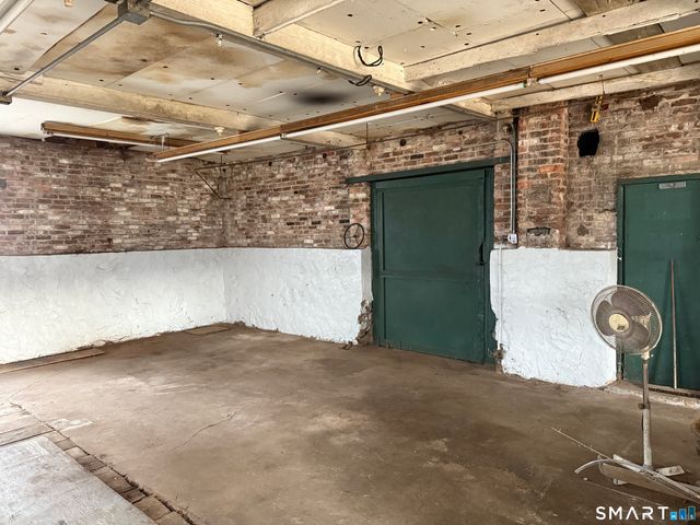 689 Bee Street, Meriden, CT 06450