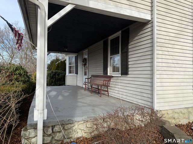 689 Bee Street, Meriden, CT 06450