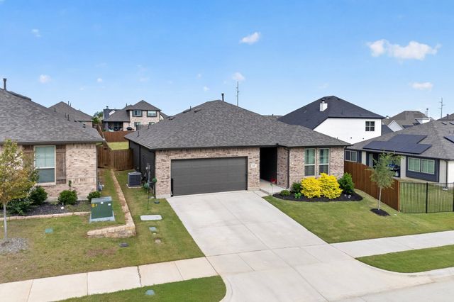 645 Pawprint Hollow, Godley, TX 76044