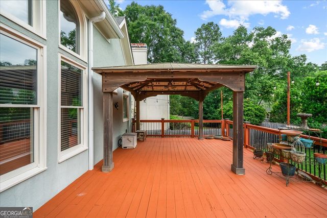 2 Orleans Place, Brookhaven, GA 30341