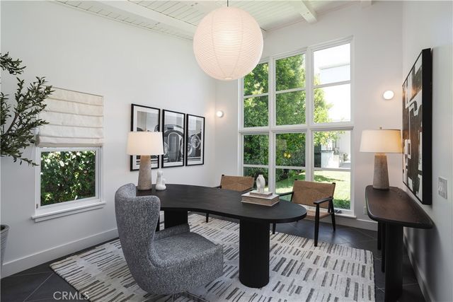 2217 Laurel, Newport Beach, CA 92663