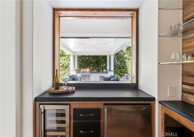 2217 Laurel, Newport Beach, CA 92663