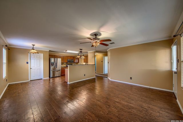 3504 TRIANGLE RNCH, Selma, TX 78154