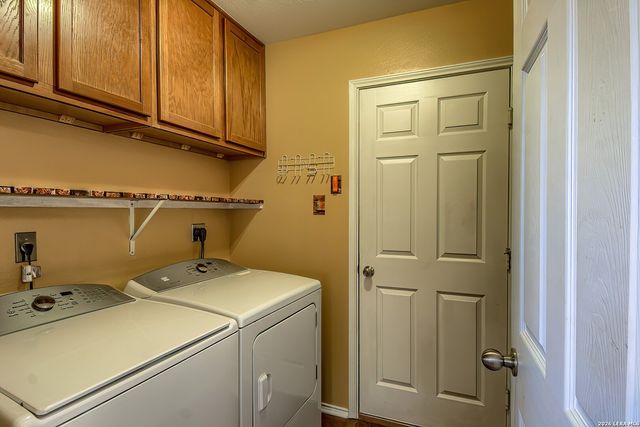 3504 TRIANGLE RNCH, Selma, TX 78154