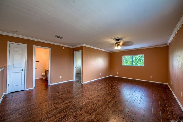 3504 TRIANGLE RNCH, Selma, TX 78154