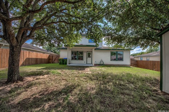 3504 TRIANGLE RNCH, Selma, TX 78154