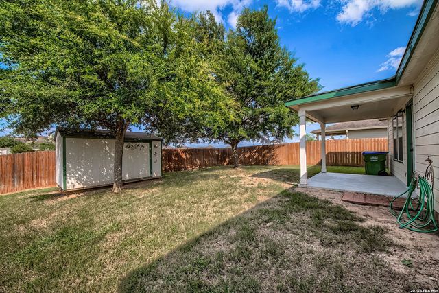 3504 TRIANGLE RNCH, Selma, TX 78154