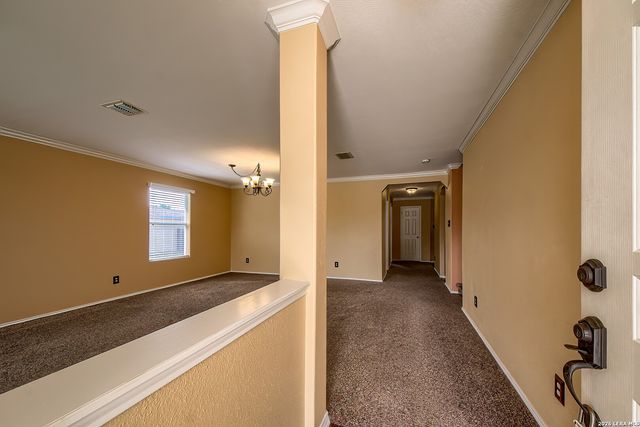 3504 TRIANGLE RNCH, Selma, TX 78154