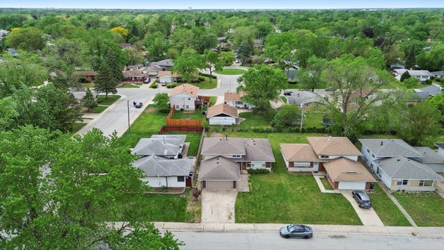 1315 Prince Drive, South Holland, IL 60473