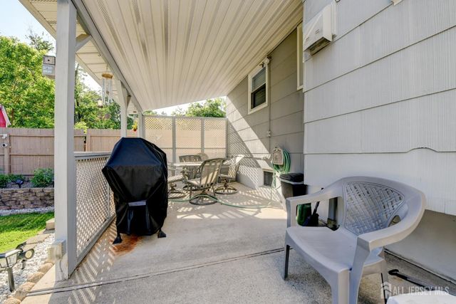 57 E William Street, Fords, NJ 08863
