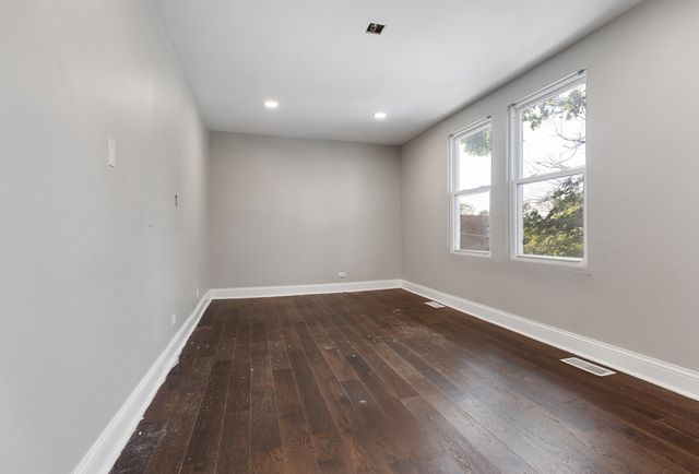 7759 S Wabash Avenue, Chicago, IL 60619