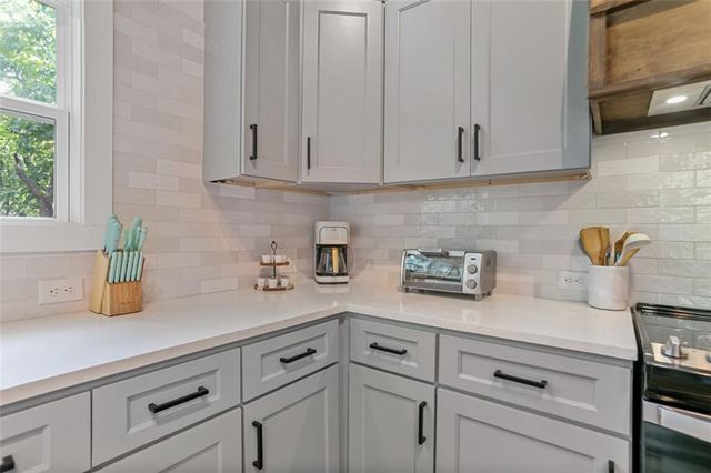 233 Lone Wolf Trail, Jasper, GA 30143